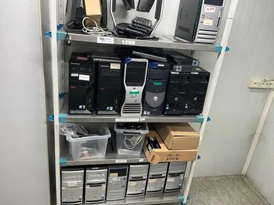 Übersichtsbild von Lot informatique